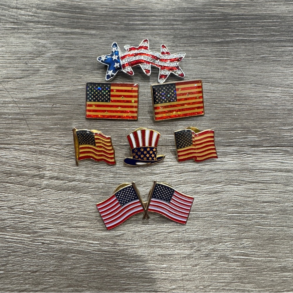 Lot 7 Patriotic Jewelry Pins & Pendants - American Flag Star Uncle Sam Hat
